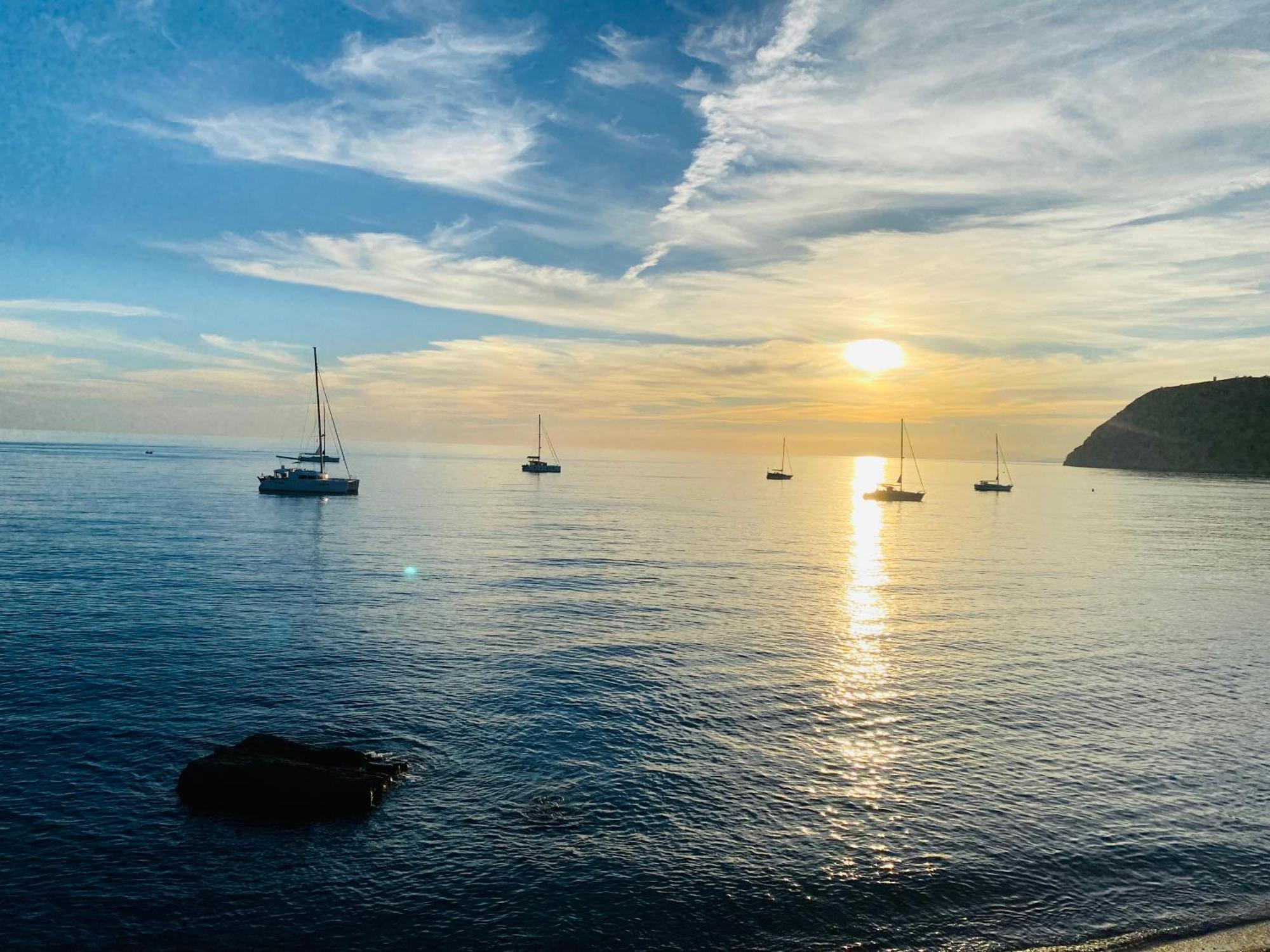 Jardines De Adnania En Marina Del Este Con Vista Al Mar Ada La Herradura  Exterior foto