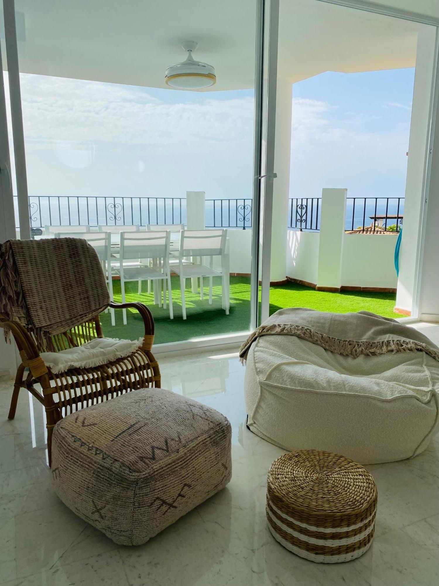 Jardines De Adnania En Marina Del Este Con Vista Al Mar Ada La Herradura  Exterior foto